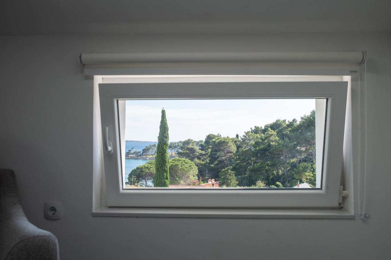 Apartmani Vrtodusic Banjol Ngoại thất bức ảnh