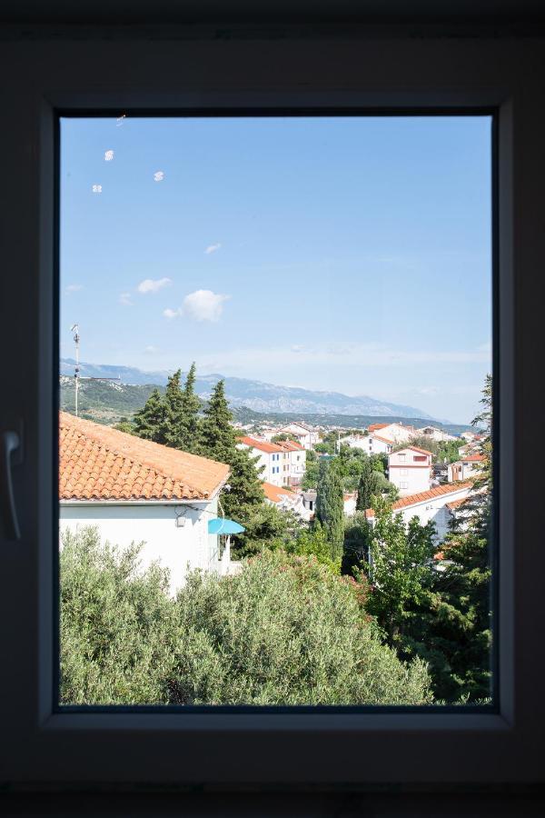 Apartmani Vrtodusic Banjol Ngoại thất bức ảnh